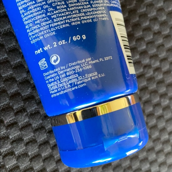 NEW dr. brandt PoreDermabrasion - Picture 2 of 3